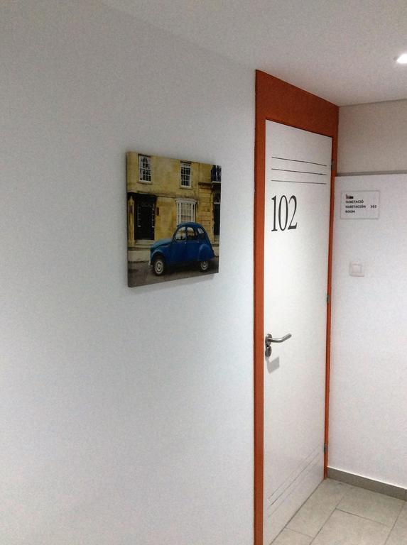 Hostelscat Barcelona Bagian luar foto