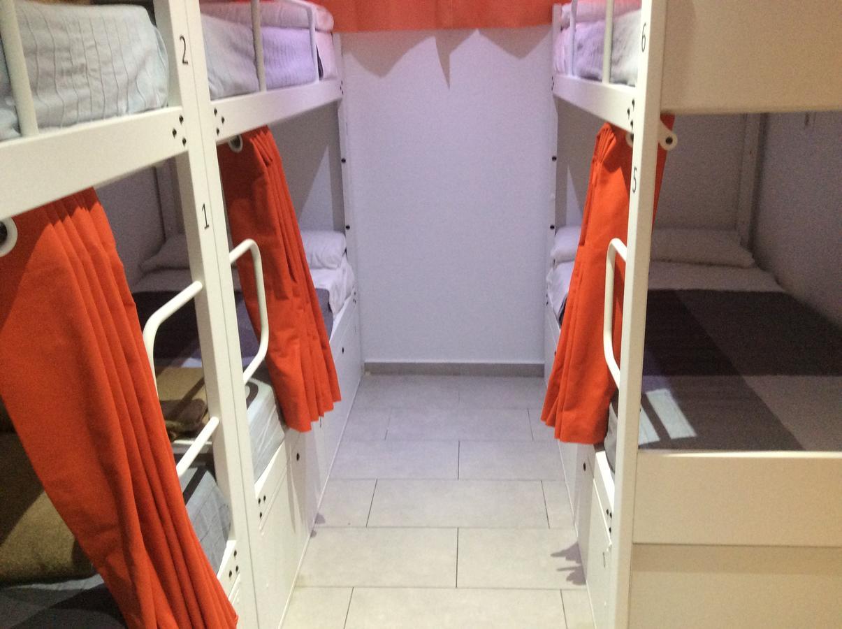 Hostelscat Barcelona Bagian luar foto